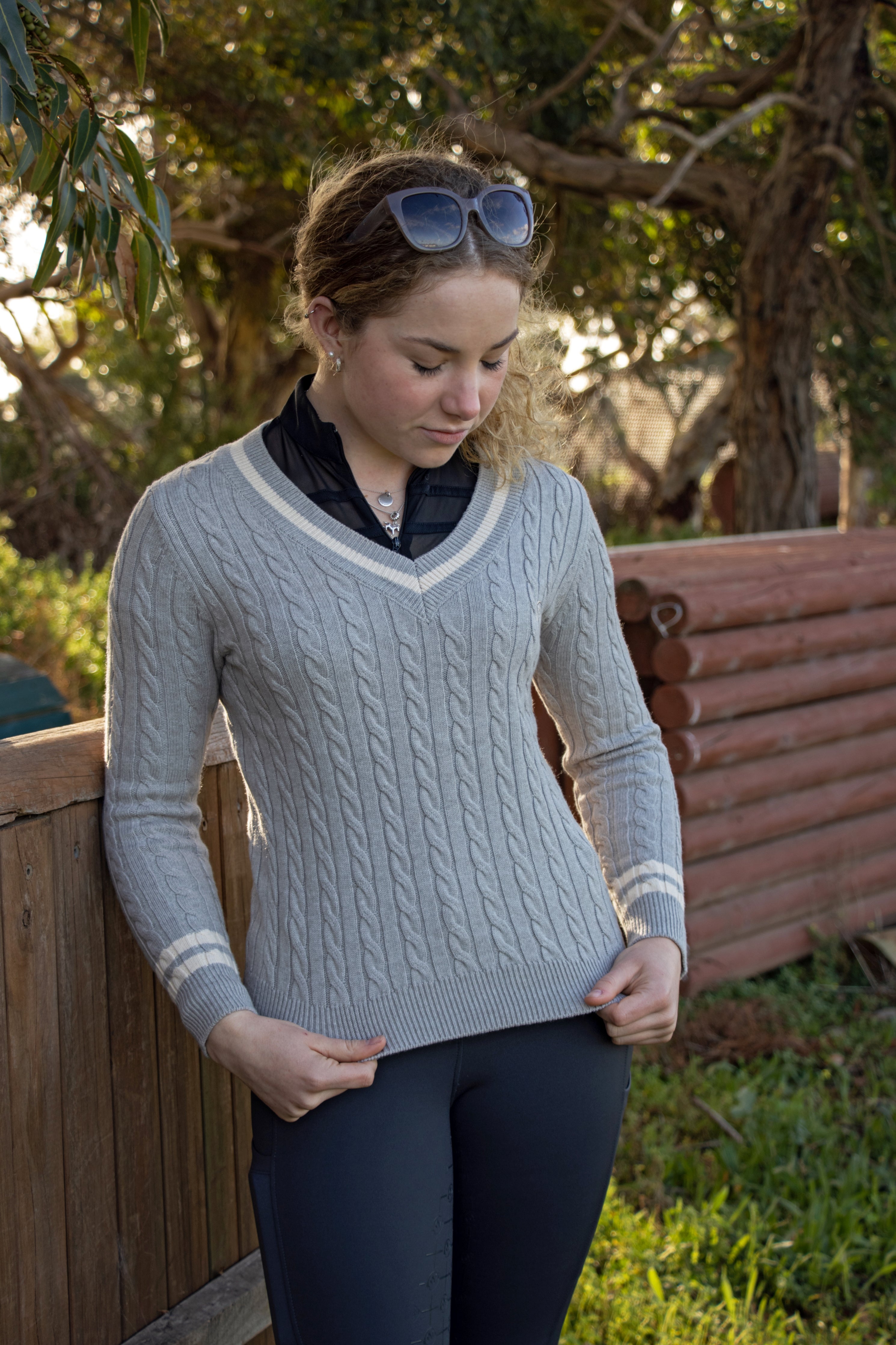 Grey cable knit sweater on sale womens